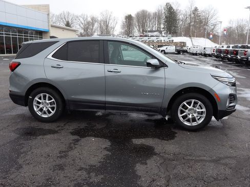 Used 2024 Chevrolet Equinox LT w/ LPO, Floor Liner Package image 2