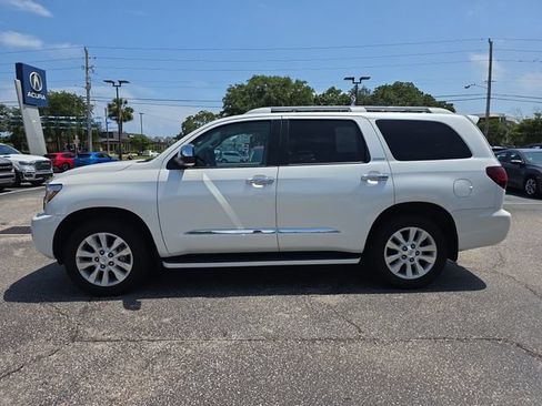 Used 2021 Toyota Sequoia Platinum AWD/4WD image 7