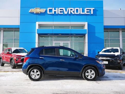 Used 2020 Chevrolet Trax LT w/ Driver Confidence Package image 25