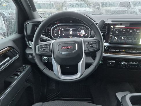 New 2026 GMC Sierra 1500 SLE w/ Preferred Package RWD image 34