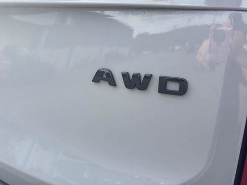 Used 2022 Kia Telluride EX w/ EX Premium Package AWD/4WD image 16