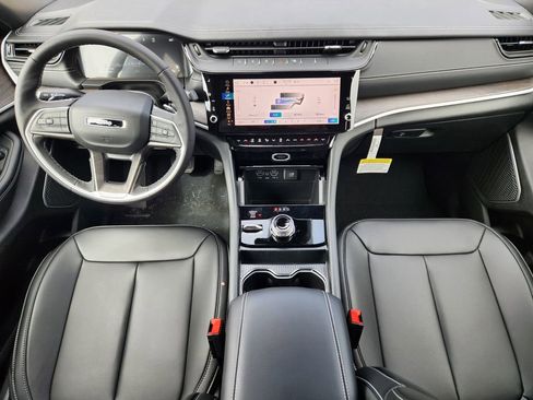 New 2026 Jeep Grand Cherokee Limited AWD/4WD image 26