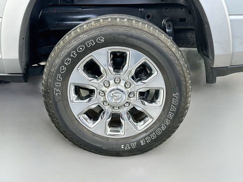 Used 2022 RAM 2500 Limited AWD/4WD image 34