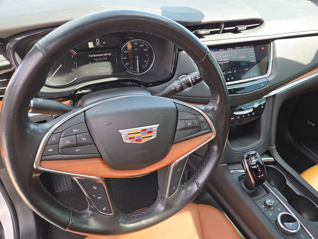 Used 2023 Cadillac XT5 Premium Luxury AWD/4WD image 37