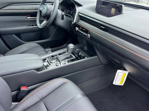 New 2026 MAZDA CX-50 AWD 2.5 Hybrid w/ Weather Package image 17