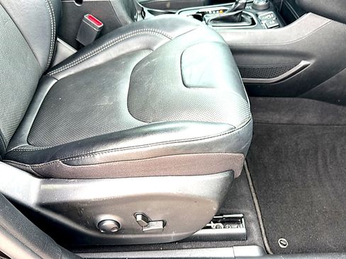 Used 2023 Jeep Cherokee Altitude Lux AWD/4WD image 25