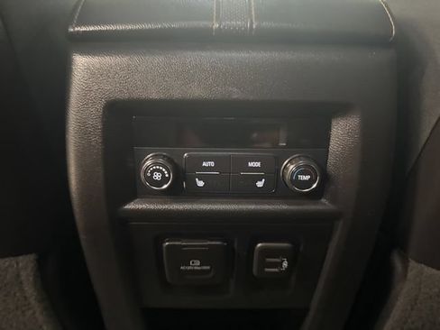 Certified 2020 Chevrolet Traverse Premier w/ Redline Edition AWD/4WD image 30