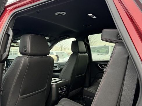 Used 2022 Chevrolet Tahoe RST w/ Luxury Package image 17