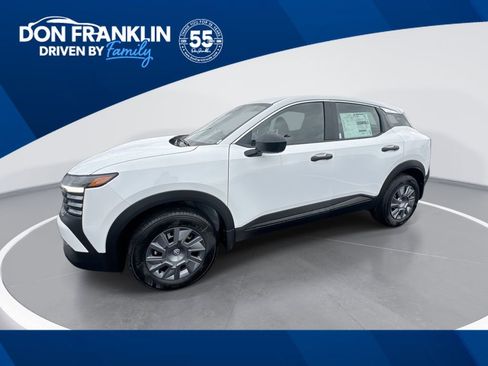 New 2026 Nissan Kicks S image 1