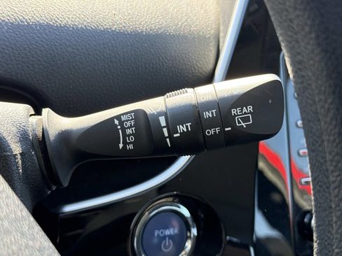 Used 2021 Toyota Prius LE image 16