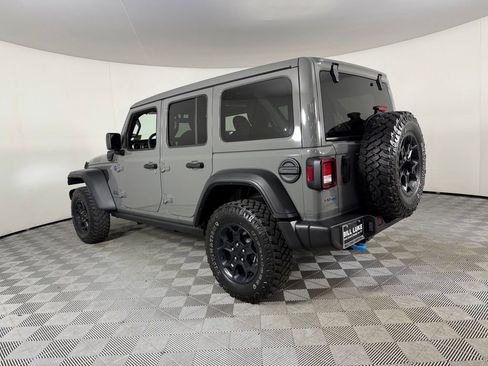 Used 2023 Jeep Wrangler Unlimited w/ Sun & Screen Package AWD/4WD image 10