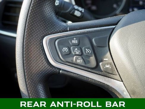 Used 2023 Chevrolet Equinox LT image 18