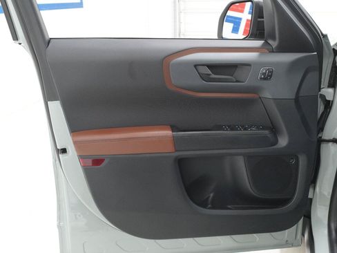 Used 2024 Ford Bronco Sport Outer Banks w/ Tech Package AWD/4WD image 22