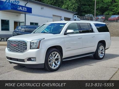 Used 2018 GMC Yukon XL Denali AWD/4WD image 1