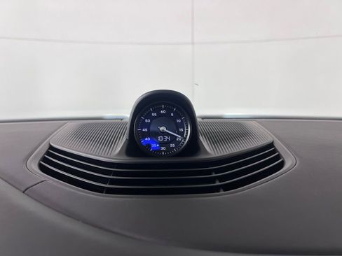 Certified 2024 Porsche Taycan GTS image 34