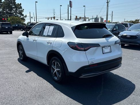 Used 2023 Honda HR-V EX-L image 5