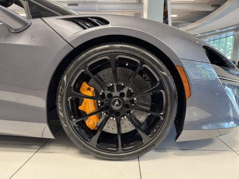 New 2026 McLaren Artura Spider image 18