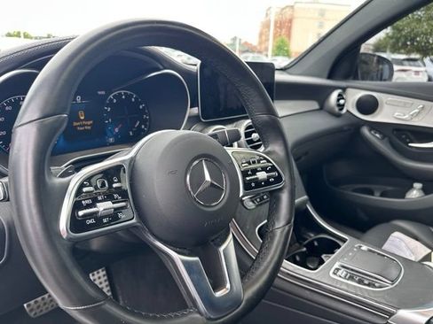 Used 2023 Mercedes-Benz GLC 300 4MATIC Coupe image 18