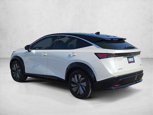 Used 2023 Nissan Ariya FWD image 8