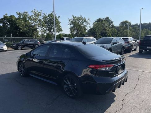 Used 2025 Toyota Corolla SE FWD image 5