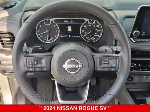 Certified 2024 Nissan Rogue SV w/ SV Premium Package AWD/4WD image 19