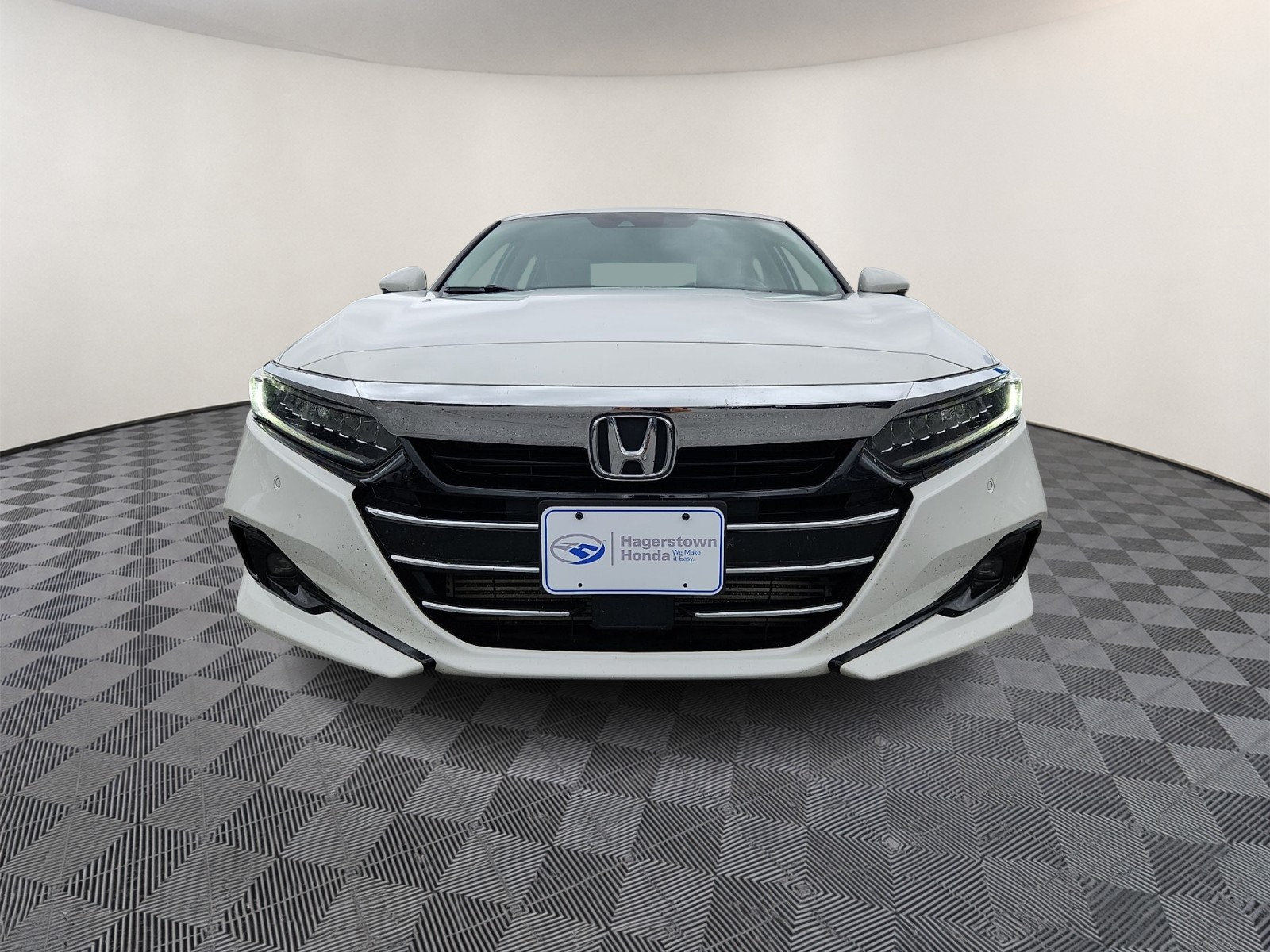 Used 2022 Honda Accord EX-L image 2