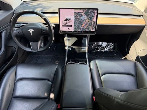 Used 2018 Tesla Model 3 RWD image 40