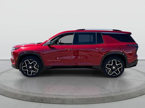 Used 2026 Chevrolet Traverse High Country FWD image 5