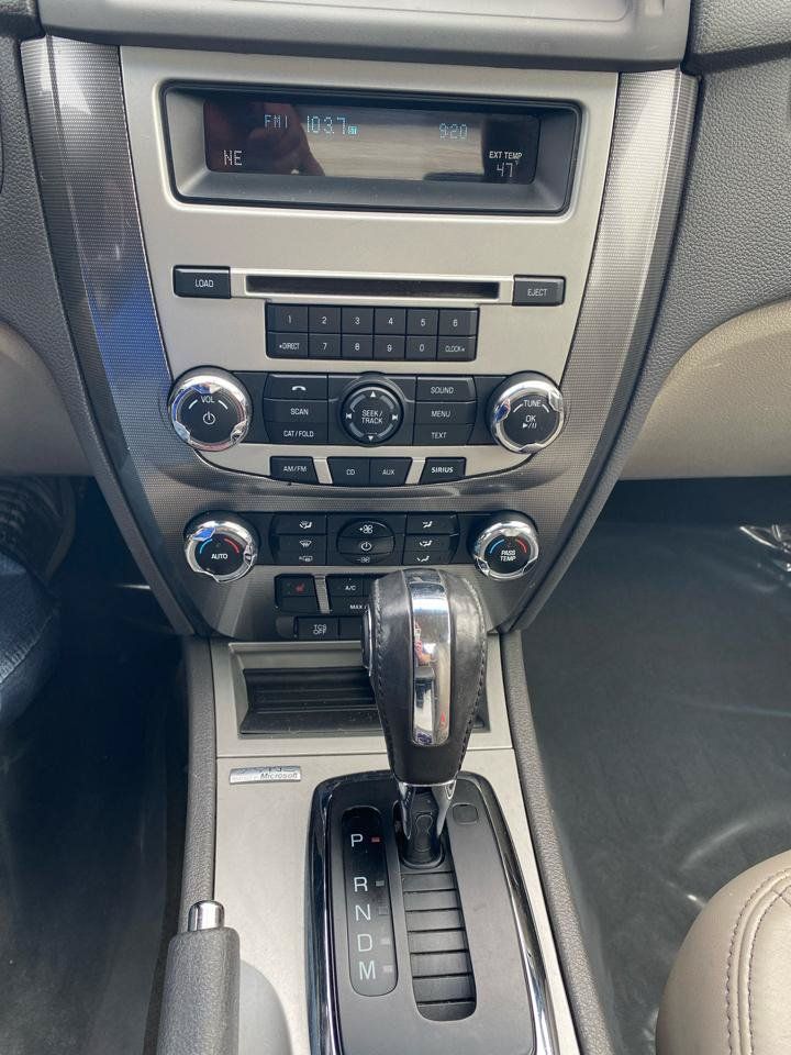 Used 2012 Ford Fusion SEL AWD/4WD image 15