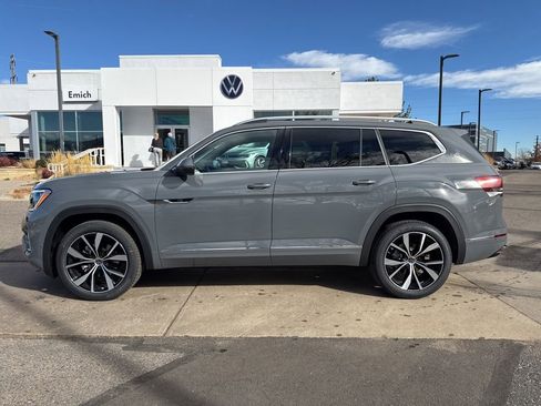 New 2026 Volkswagen Atlas SEL Premium R-Line image 2