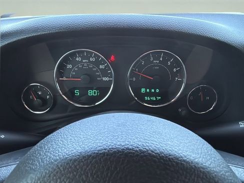 Used 2018 Jeep Wrangler Unlimited Sport S AWD/4WD image 23