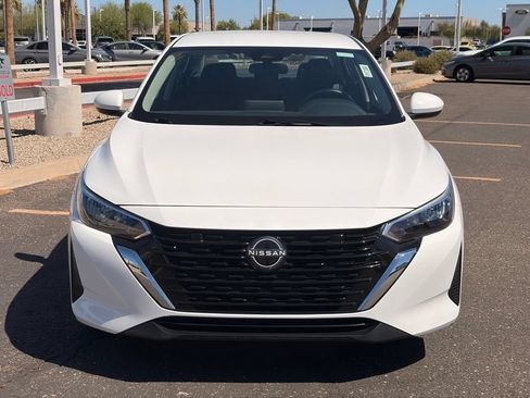Certified 2024 Nissan Sentra SV FWD image 9