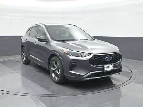 Certified 2023 Ford Escape ST-Line w/ Tech Pack #1 FWD image 8
