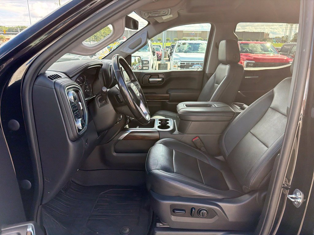 Used 2021 GMC Sierra 1500 SLT w/ SLT Premium Package AWD/4WD image 11