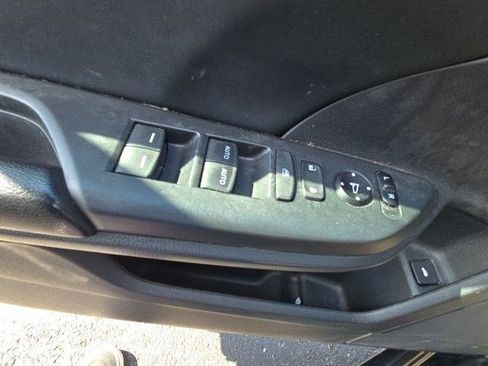 Used 2021 Honda Insight Touring image 15