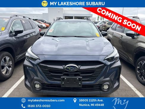 Used 2025 Subaru Outback Onyx Edition AWD/4WD image 2