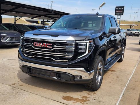 New 2026 GMC Sierra 1500 SLT w/ SLT Premium Plus Package image 8