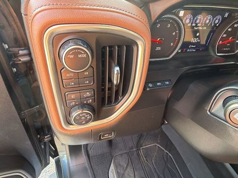 Used 2020 Chevrolet Silverado 3500 High Country w/ Z71 Off-Road Package image 23