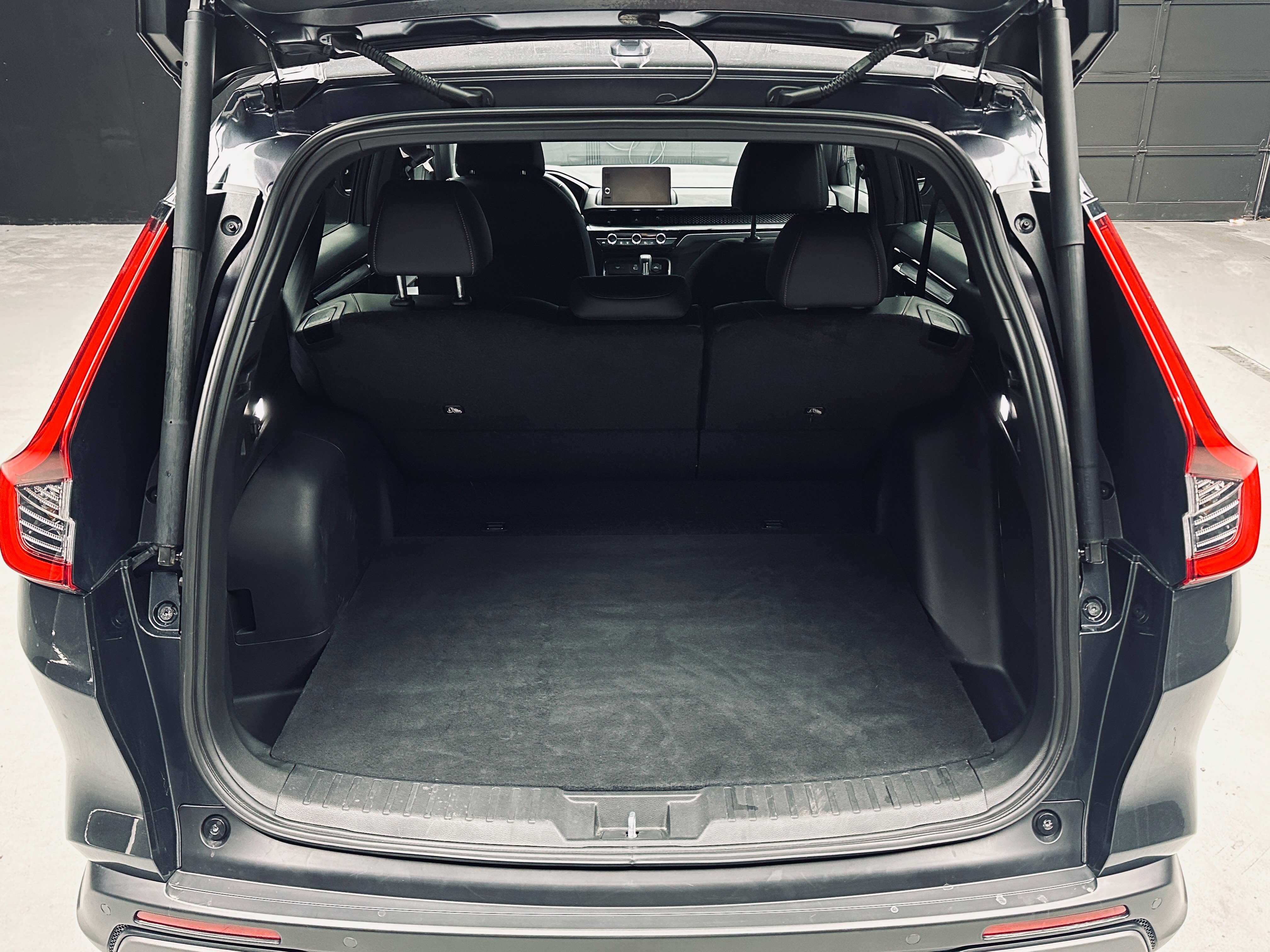 Used 2024 Honda CR-V Sport Touring image 38
