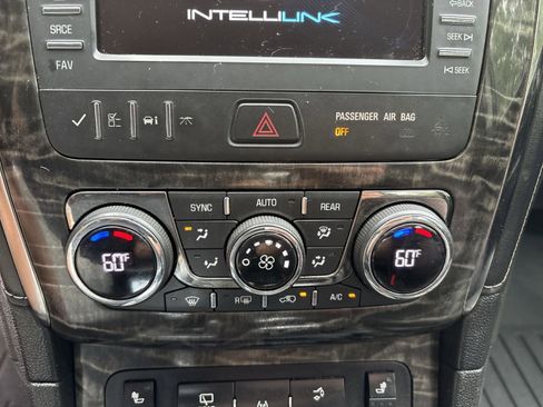 Used 2013 Buick Enclave Leather FWD image 29