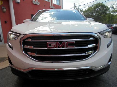 Used 2020 GMC Terrain SLT image 35