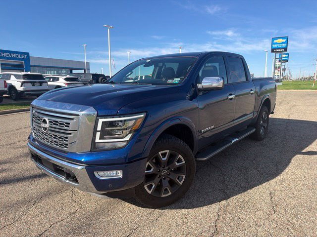 Used 2023 Nissan Titan Platinum Reserve w/ Moonroof Package AWD/4WD image 5