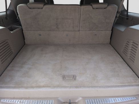 Used 2015 Chevrolet Suburban LTZ AWD/4WD image 44