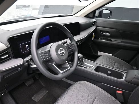 New 2026 Nissan Kicks SV w/ Illumination Package image 18