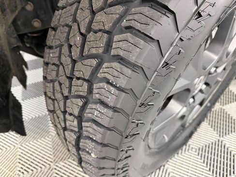 Used 2024 Lexus GX 550 AWD/4WD image 43