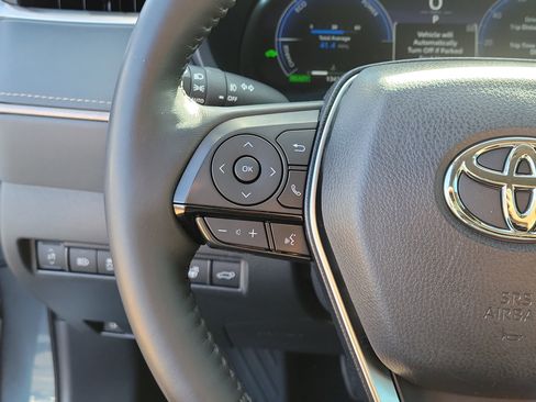 Certified 2024 Toyota Venza Limited AWD/4WD image 25