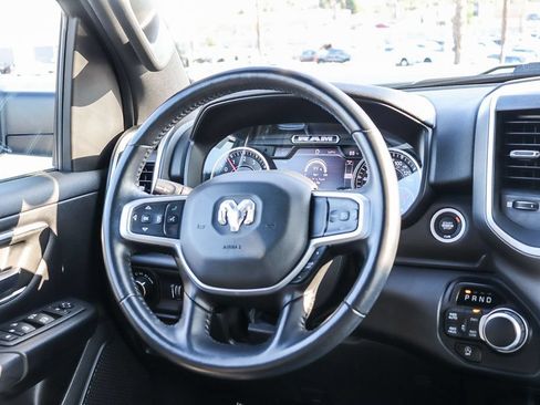 Used 2022 RAM 1500 Big Horn AWD/4WD image 18