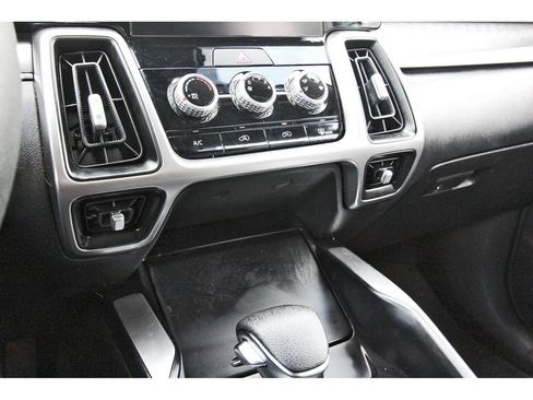 Used 2022 Kia Sorento LX FWD image 28