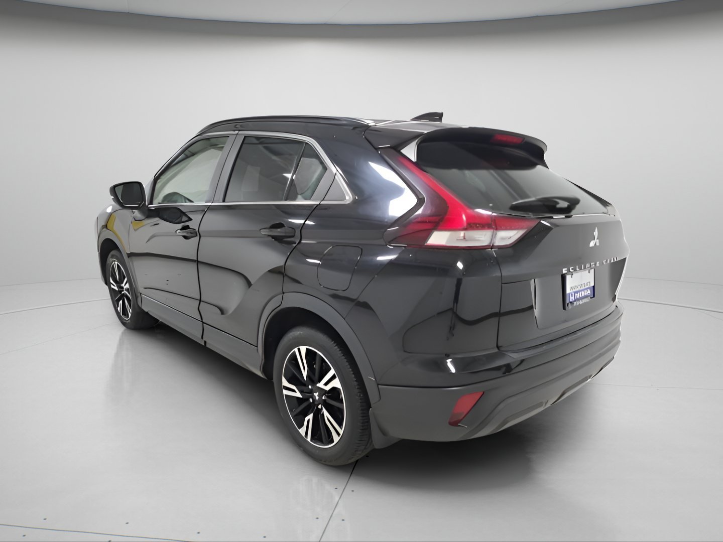 Used 2024 Mitsubishi Eclipse Cross SE AWD/4WD image 5