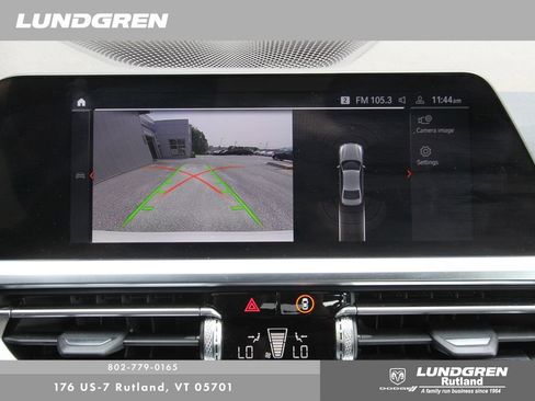 Used 2022 BMW 330i xDrive 330i xDrive w/ Premium Package image 19